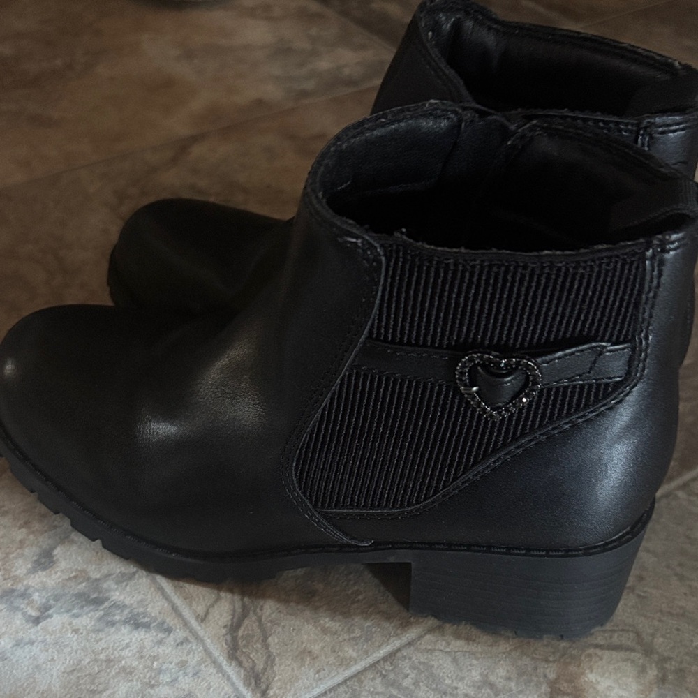 Annie Black Rugged Sole Boots